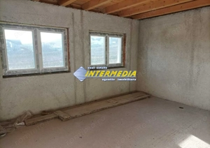 Casa noua de vanzare in Alba Iulia cu 4 camere semifinisata cu apa gaz curent - imagine 4