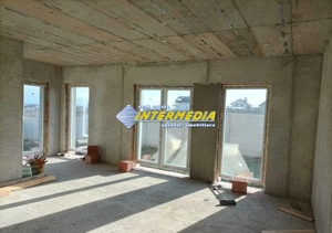Casa noua de vanzare in Alba Iulia cu 4 camere semifinisata cu apa gaz curent - imagine 2