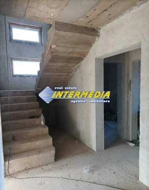 Casa noua de vanzare in Alba Iulia cu 4 camere semifinisata cu apa gaz curent - imagine 3