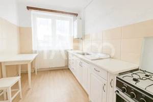 Apartament de vanzare zona Dioda cu 3 camere si balcon - imagine 10