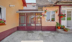 Zona linistita | Suprafata Generoasa - imagine 15