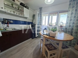 3 camere balcon si loc de parcare Magnolia Sibiu - zona de Vest