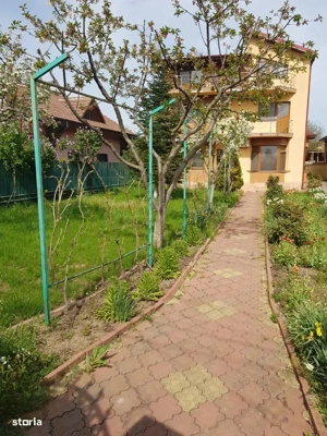 Vila Otopeni, vis-a-vis Primarie