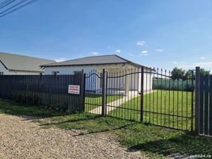 Vând casă în Horia