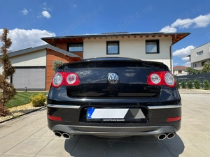 Volkswagen Passat 2.0 TDI - Pachet R36 - imagine 3