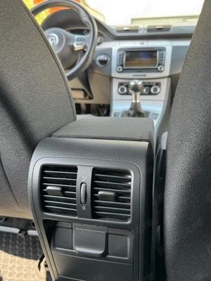 Volkswagen Passat 2.0 TDI - Pachet R36 - imagine 10