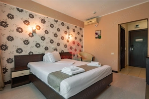 Hotel in Eforie Nord cu 43 de Camere - Investitie Premium la 5 Minute de Plaja - imagine 10