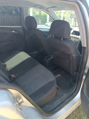 Vând Opel Astra h din 2004.