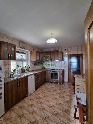 Casa - Vila - Ocnele Mari - imagine 12