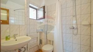 Comision 0 %! Pensiune cu 12 camere de vânzare, str. De Mijloc! - imagine 9