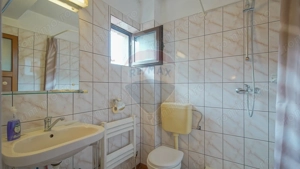 Comision 0 %! Pensiune cu 12 camere de vânzare, str. De Mijloc! - imagine 14