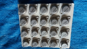 Lot de 20 Tranzistori Noi - 2N3055H , IPRS - 1984.