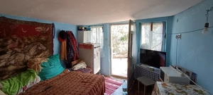 Casa de vanzare ideala pentru cei care cauta liniste, aer curat si confort rural - imagine 8 Casa de vanzare ideala pentru cei care cauta liniste, aer curat si confort rural - imagine 8