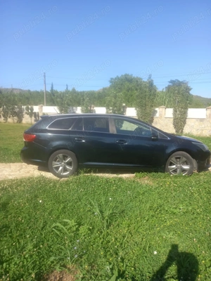 Vand Toyota Avensis - imagine 3
