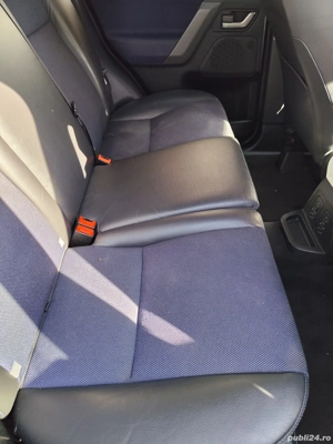 Land Rover Freelander 2.2 TD4   150 CP   4x4 Premium - imagine 5 Land Rover Freelander 2.2 TD4   150 CP   4x4 Premium - imagine 5