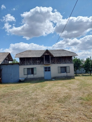 Vand casa cu livada in satul Ionesti Arges - imagine 2