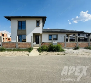 Casa individuala 4 camere | COMISION 0% | Terasa acoperita 23mp | Domnesti - imagine 2