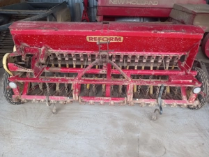 Vând semănătoare păioase Reform  - imagine 4