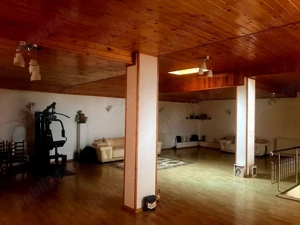 Vând vilă în Sector 2 zona Fundeni - imagine 2