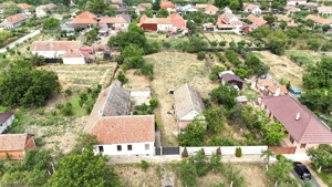 Casa in Loc. Frumuseni, teren  2524mp, fs.36,44 ml - imagine 2