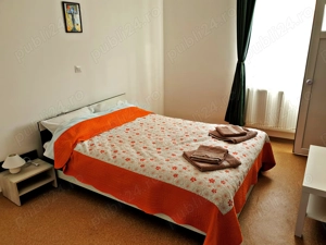 Casa pretabila afacere   pensiune   azil de batrani   cazare   centru medical sau rezidential - imagine 5