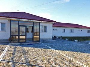 Casa pretabila afacere   pensiune   azil de batrani   cazare   centru medical sau rezidential
