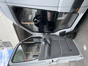 Vând microbuz Mercedes 19+1 - imagine 4