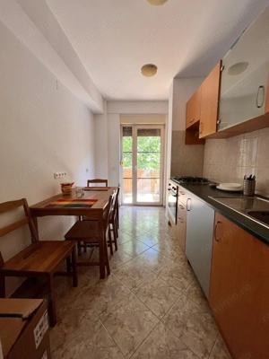 APARTAMENT 3 CAMERE CL ARADULUI-FELIX LA 520 euro - imagine 8