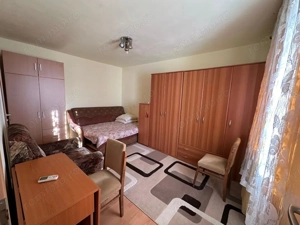 Proprietar vand ap. 1 camera langa complex studentesc, 30 mp, retras de la artera,liniste, 4 ap etaj - imagine 2