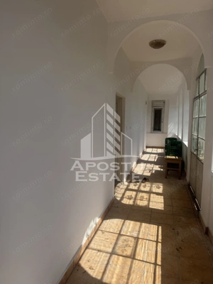 Casă unifamilială cu teren de 1504 mp - imagine 4