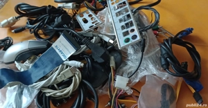 Lot accesorii audio, video, cabluri de PC si TV, componente, etc  - imagine 3