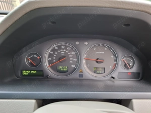 Mașină Volvo jeep XC90 - imagine 5