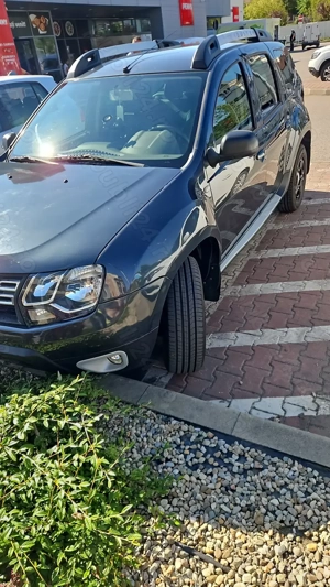 Dacia Duster Prestige 1.5 dci euro 6 - imagine 5 Dacia Duster Prestige 1.5 dci euro 6 - imagine 5