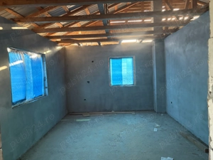 Vând casă 31.5  - imagine 2