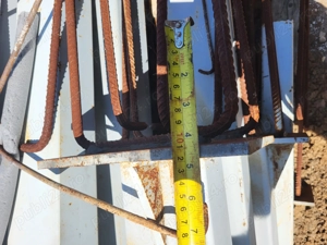 Stalpi metalici pentru hala sau construcţie metalica