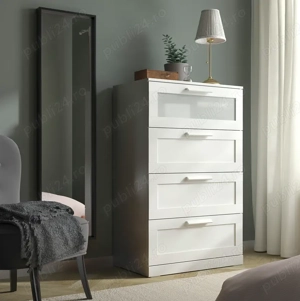 Vand BRIMNES Comodă 4 sertare, alb sticlă mată, 78x124 cm