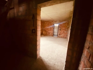 vând vilă la roșu  la 4 km de Roman  - imagine 4