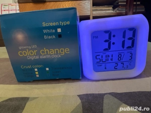 Ceas desteptator cu lumina de veghe - imagine 2