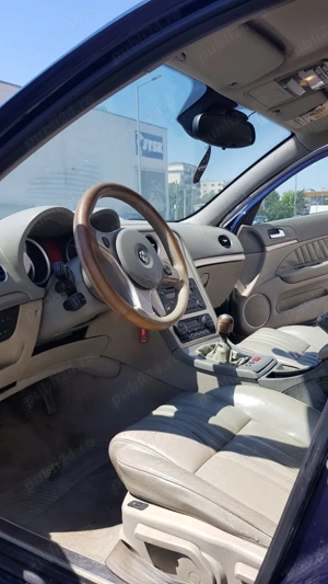 Vând alfa romeo 159 - imagine 5 Vând alfa romeo 159 - imagine 5