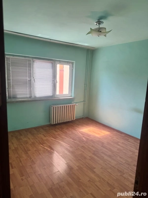 apartament decomandat de vanzare. cartier sararilor 