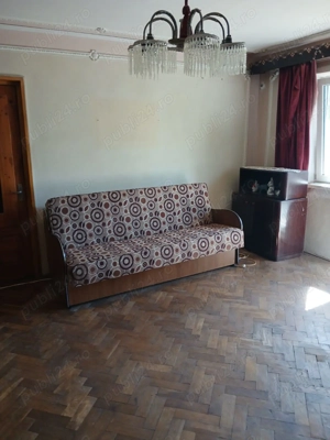 Vând apartament etaj 2  in cartier Micro 3 - imagine 2