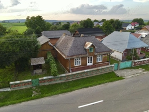 Gospodarie de vanzare in Valea Moldovei, judetul Suceava - imagine 2