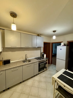 Apartament 3 Camere Soseaua Alexandriei - zona Rostar - Proprietar - imagine 7