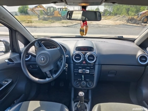 Opel corsa D - imagine 3