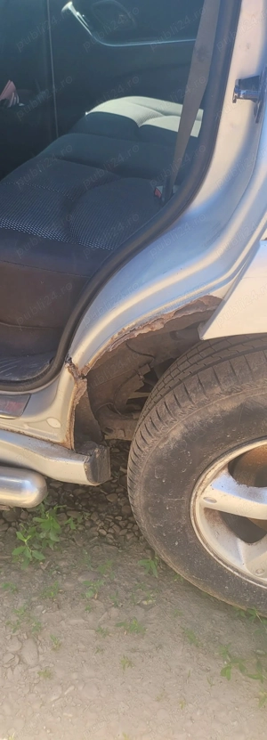 Vand Mazda Tribute 2.3 benzina GPL 2005 - imagine 3 Vand Mazda Tribute 2.3 benzina GPL 2005 - imagine 3