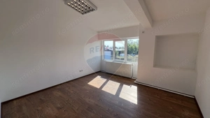 DE VÂNZARE – Hală industrială + birouri | Tirighina | Teren 9.533 mp - imagine 12