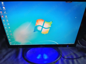 Monitor Fujitsu Siemens 22" 12V Impecabil