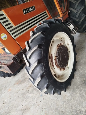 Schimb două roți Mitas 11,2 28 aproape noi doar cu alte roți mai late jantele sunt în stare perfecta - imagine 6