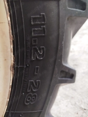 Schimb două roți Mitas 11,2 28 aproape noi doar cu alte roți mai late jantele sunt în stare perfecta - imagine 3