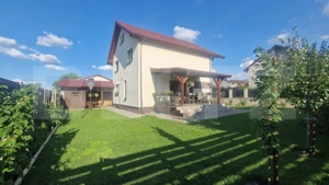 Casa moderna P+1 Lux , Izvor  individuala 5 camere plus pivnita , curte si anexe - imagine 2